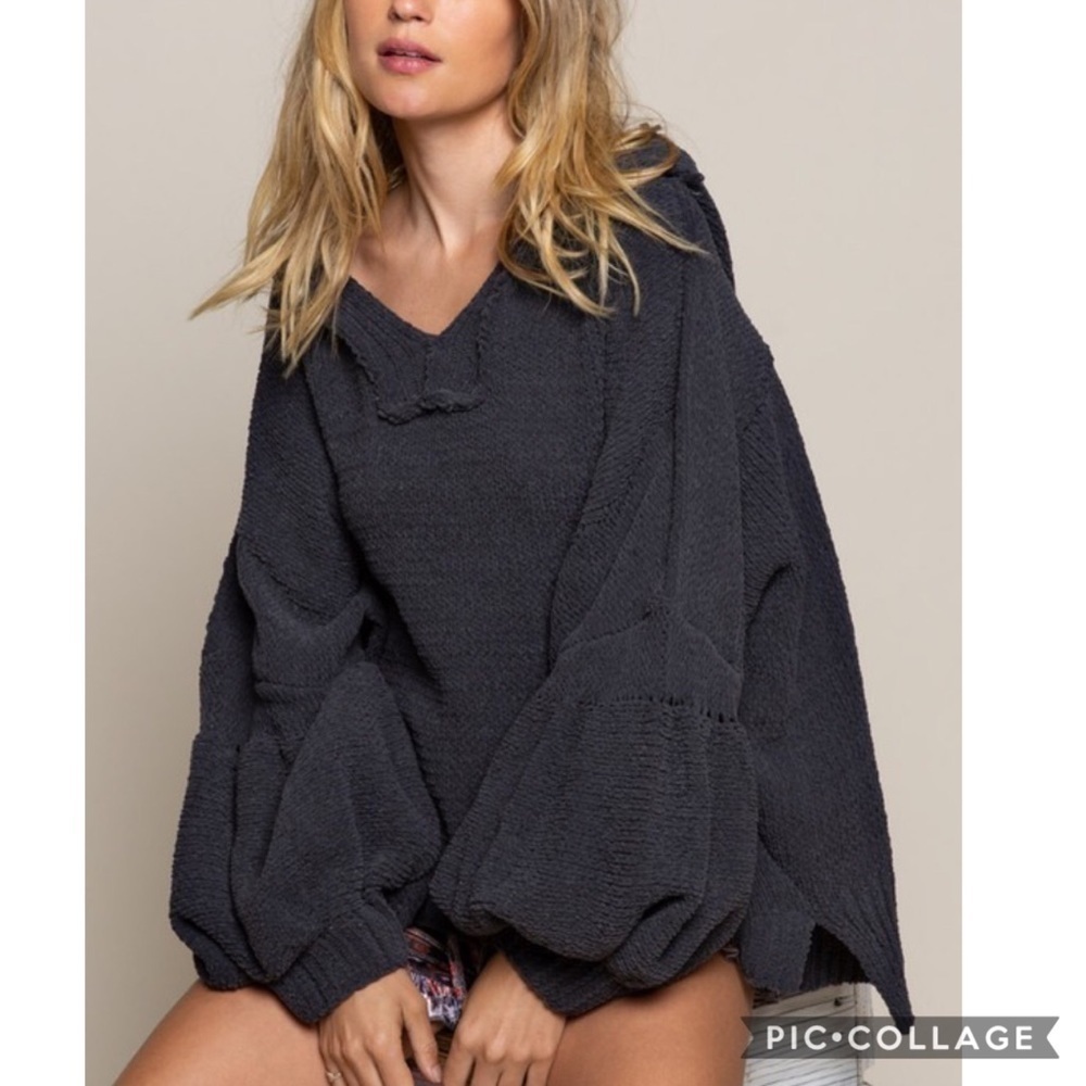 SALE!! 1 Left! Charcoal Oversized Sweater - Picture 4 of 6